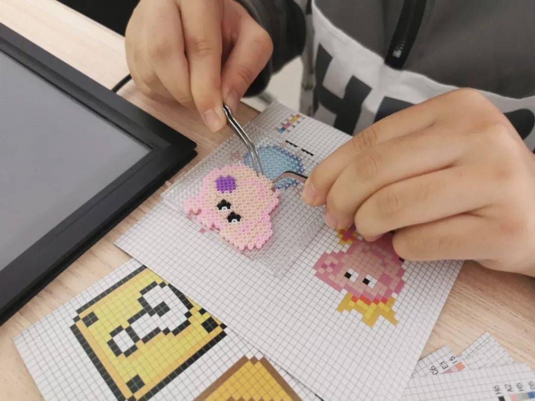 熊猫体育|
青心事情室(图24)