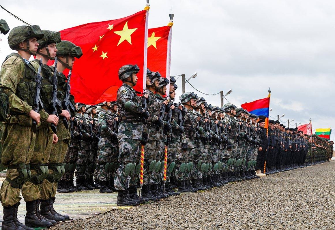 
缅甸军事代表团到场俄罗斯“高加索_熊猫体育公司(图4)