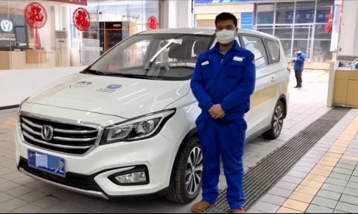 41岁陈乔恩与男友同框秀恩爱 发际线难掩老态 变化大到认不出!-熊猫体育公司(图6) 熊猫体育